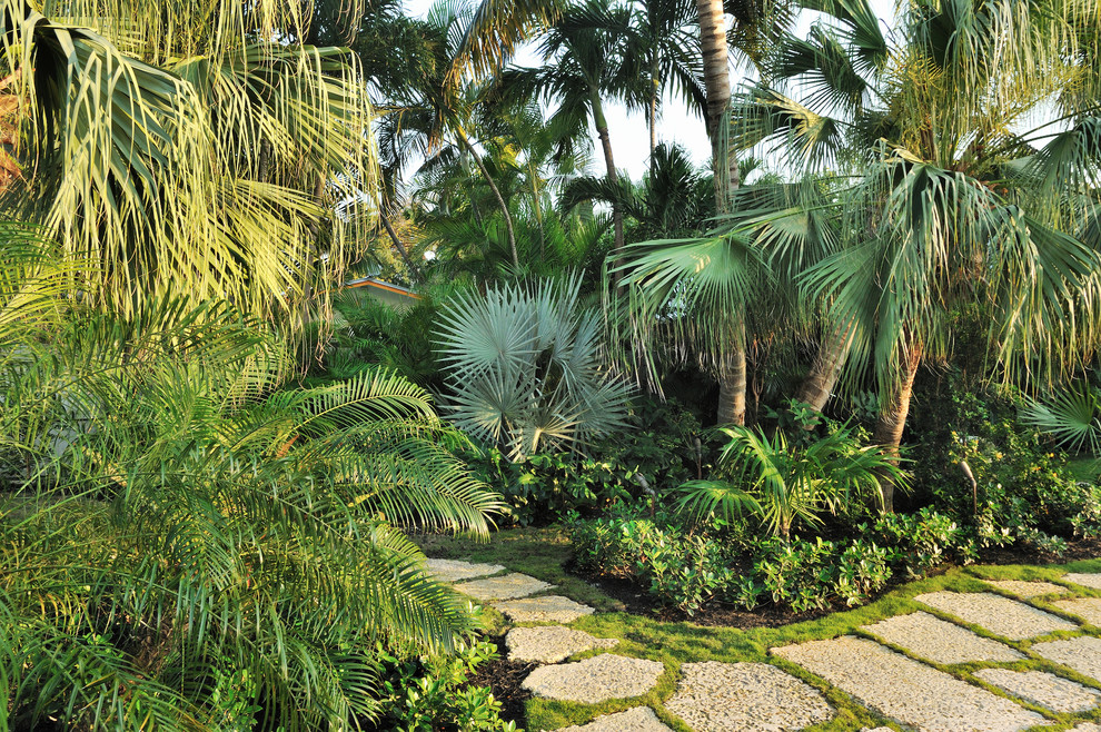 Lowes Palm Desert for Tropical Landscape with Stone Pavers