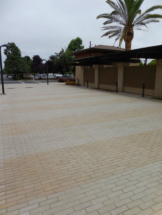 Stepstone Inc for Traditional Landscape with Narrow Modular Pavers